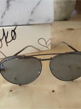 Diff Eyewear Koko Gunmetal Sunglasses